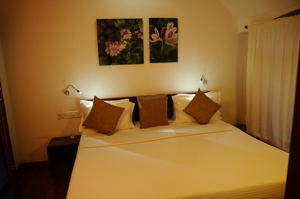 Xandari Riverscapes Alappuzha Room photo